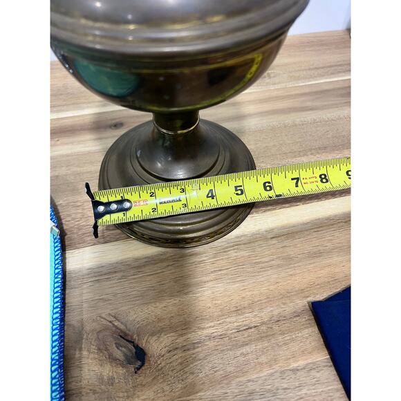 Vintage Brass Aladdin Oil Kerosene Lamp Model No. 11 w/Hurricane - Picture 11 of 14